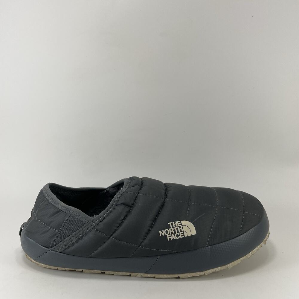 The North Face ThermoBall Grey Insulated Camp Slippers Womens Size 7 Mules